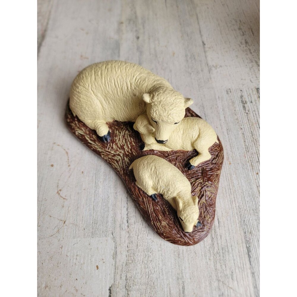 Vintage‎ sheep nativity chalkware home decor figure religious